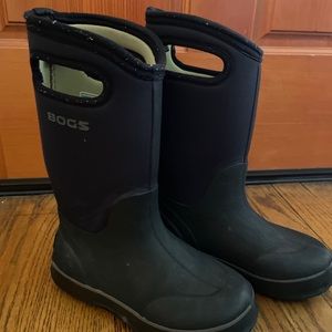 Back to school ready for your size 6-7 kiddo!